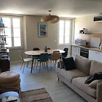 아파트 Coeur De - Cosy - 70m Du Port *